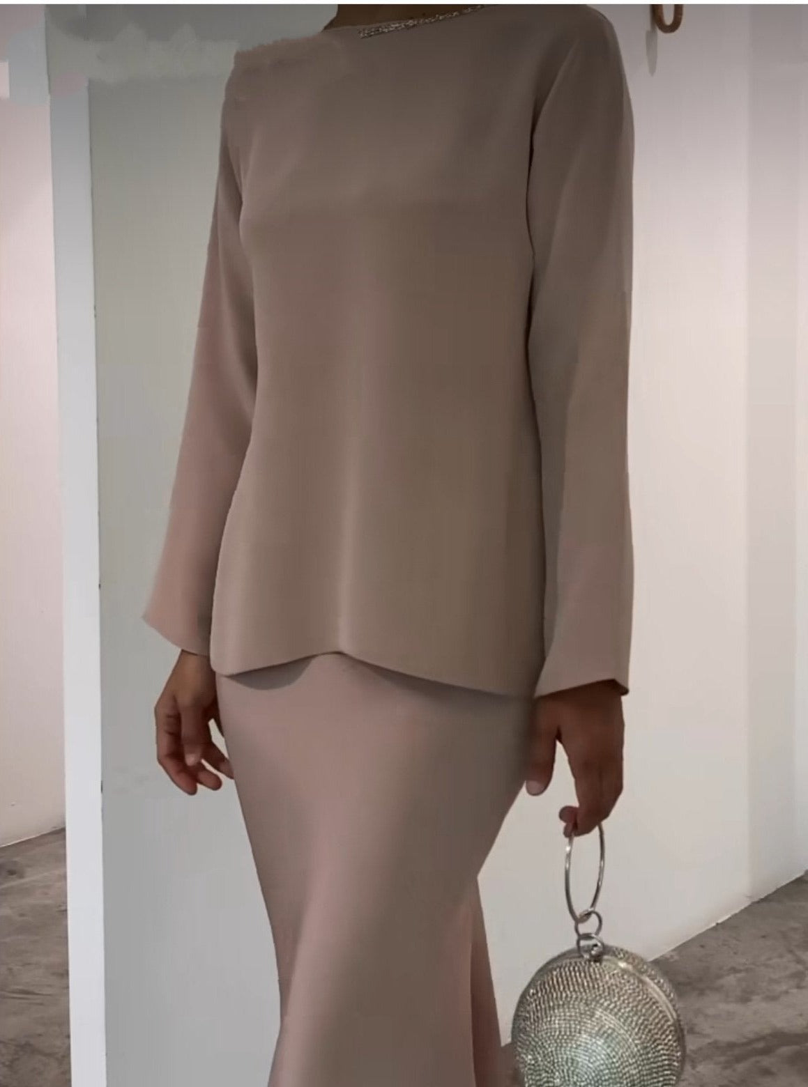 Asya - Stilvolles Kleid aus der American Pearl Kollektion